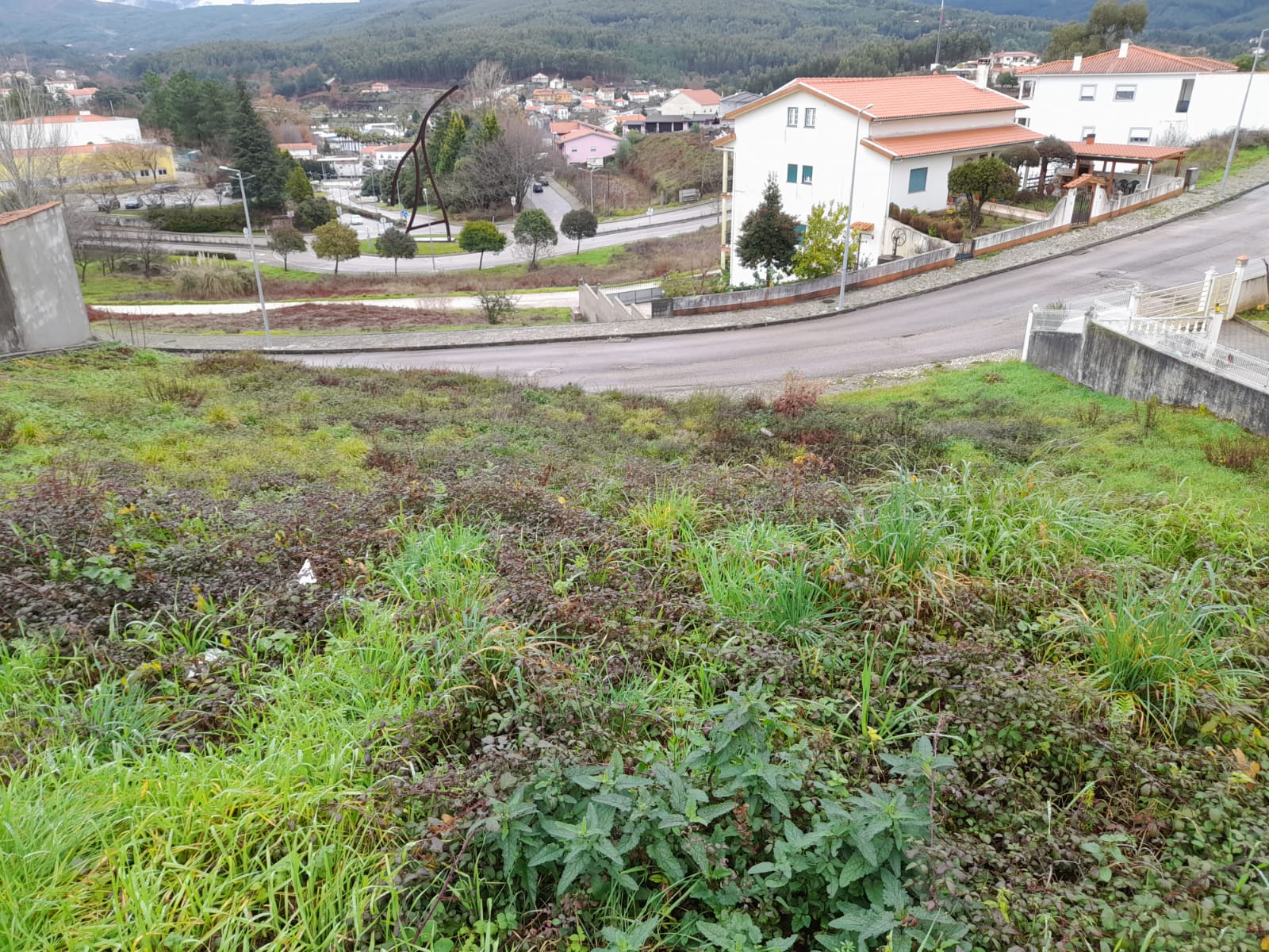 Terreno Urbano - Castanheira de Pera